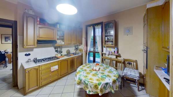 Foto Appartamento in vendita a Seveso
