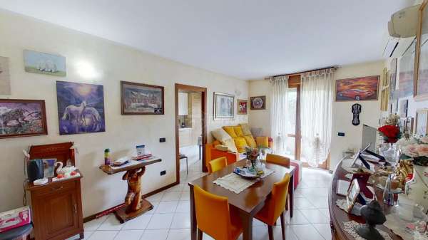 Foto Appartamento in vendita a Seveso