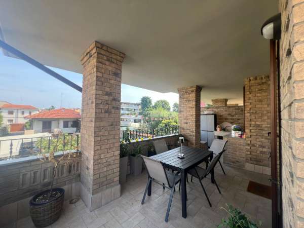 Foto Appartamento in vendita a Seveso