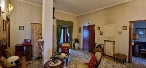 Foto Appartamento in vendita a Siena 175 mq  Rif: 1090711