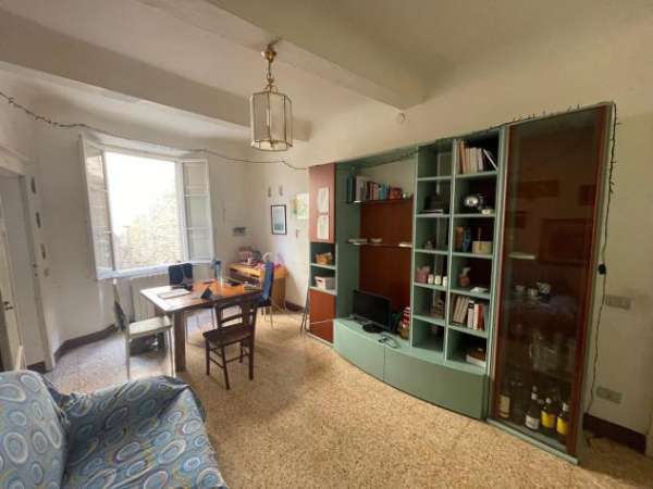 Foto Appartamento in vendita a Siena 190 mq  Rif: 1326995