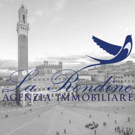 Foto Appartamento in vendita a Siena 210 mq  Rif: 1315903
