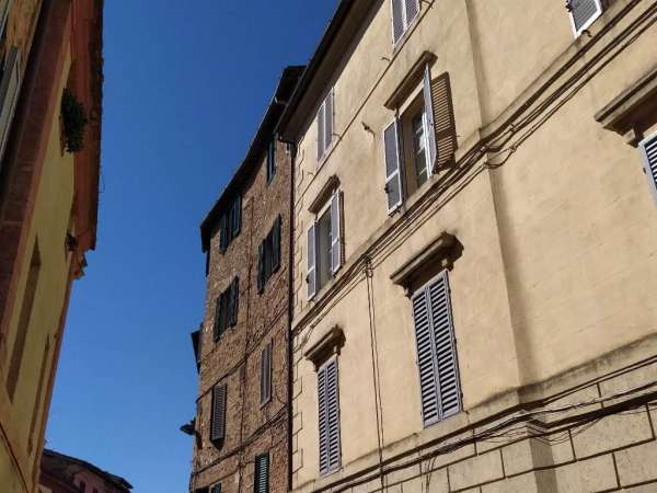 Foto Appartamento in vendita a Siena