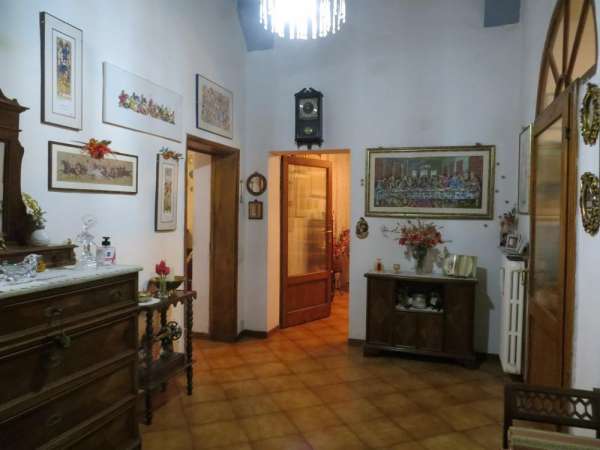 Foto Appartamento in vendita a Siena