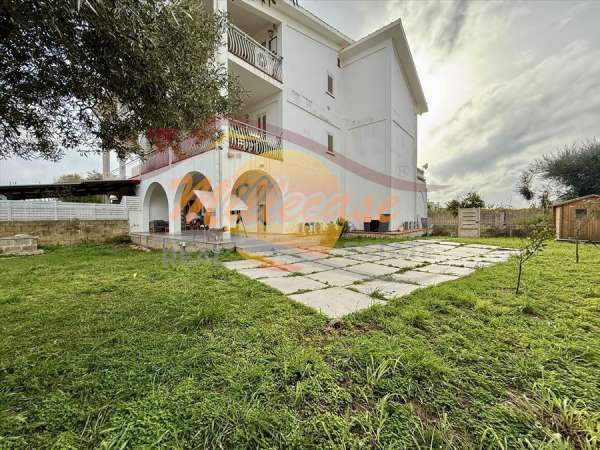 Foto Appartamento in vendita a Siracusa