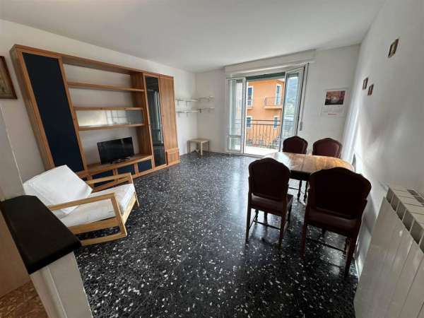 Foto Appartamento in vendita a Spotorno