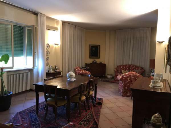 Foto Appartamento in vendita a Suzzara