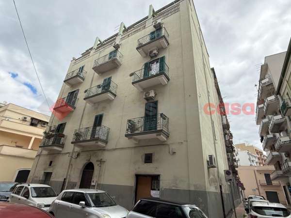 Foto Appartamento in vendita a Taranto