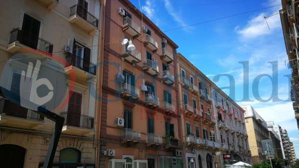 Foto Appartamento in vendita a Taranto