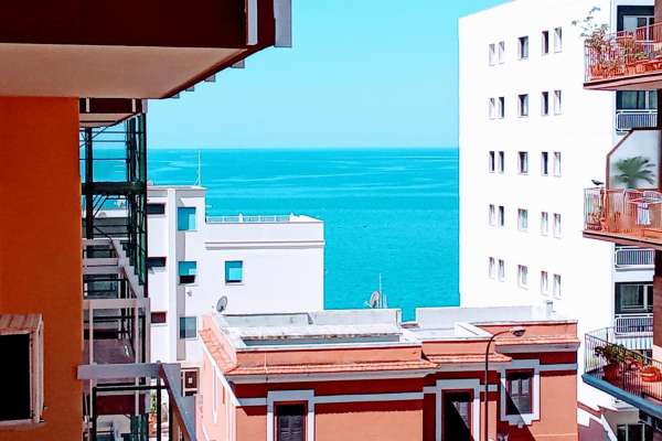 Foto Appartamento in vendita a Taranto