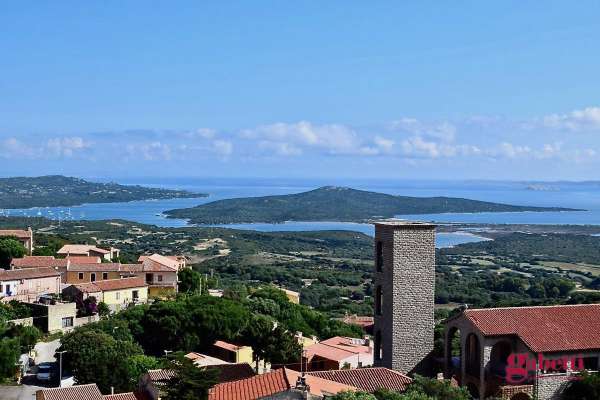 Foto Appartamento in vendita a Tempio Pausania