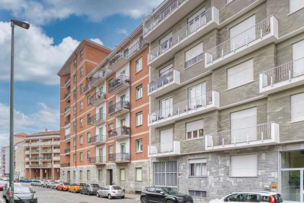 Foto Appartamento in vendita a Torino