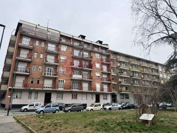 Foto Appartamento in vendita a Torino