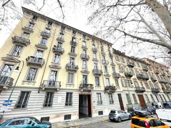 Foto Appartamento in vendita a Torino