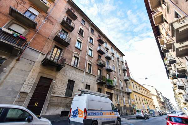 Foto Appartamento in vendita a Torino