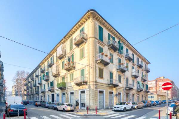 Foto Appartamento in vendita a Torino