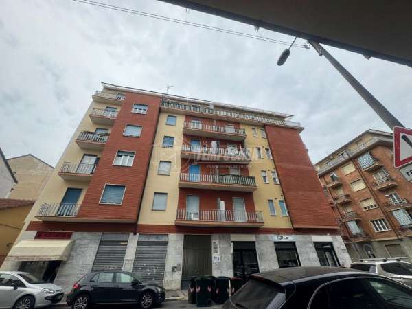 Foto Appartamento in vendita a Torino