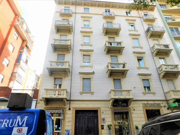 Foto Appartamento in vendita a Torino