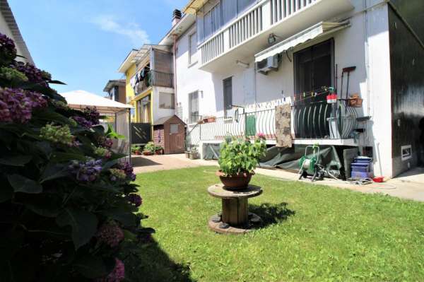 Foto Appartamento in vendita a Torino