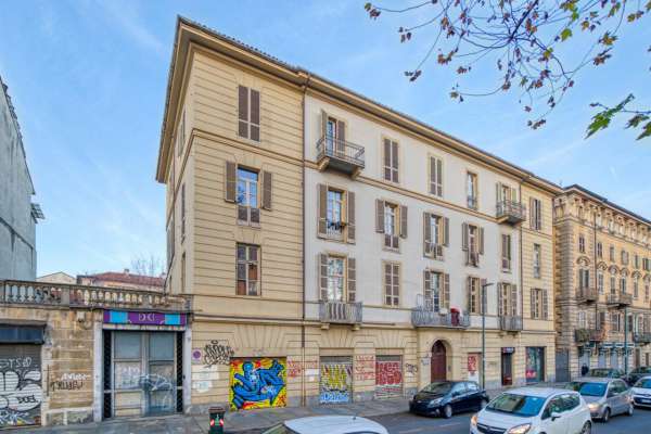 Foto Appartamento in vendita a Torino