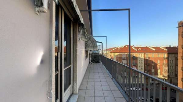 Foto Appartamento in vendita a Torino
