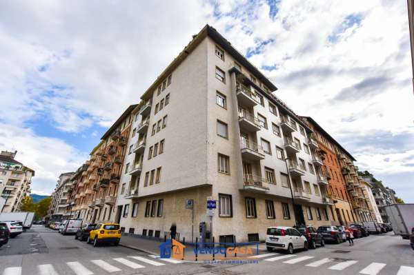 Foto Appartamento in vendita a Torino