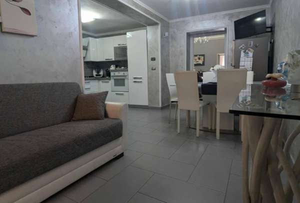 Foto Appartamento in vendita a Torre Annunziata