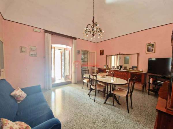 Foto Appartamento in vendita a Trani