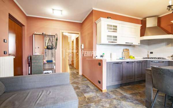 Foto Appartamento in vendita a Treviglio