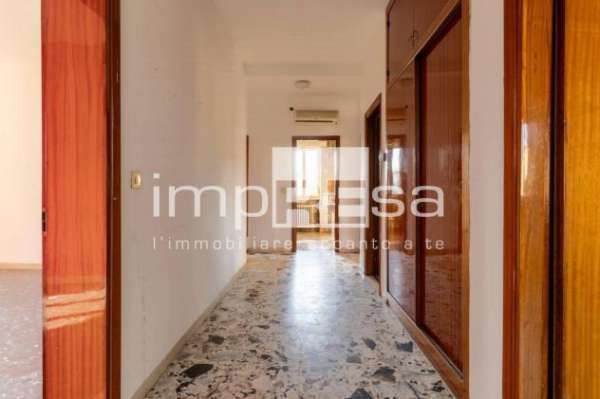 Foto Appartamento in vendita a Treviso - 4 locali 110mq