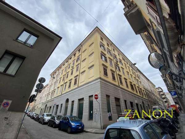 Foto Appartamento in vendita a Trieste