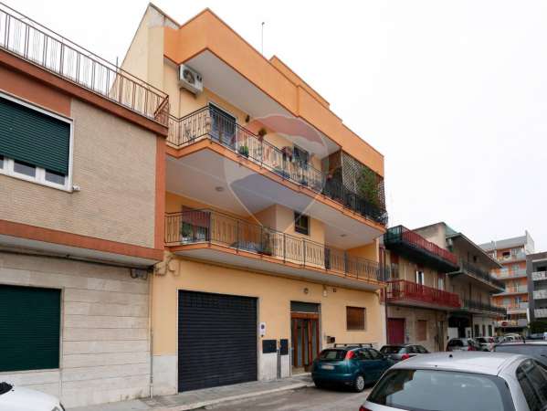 Foto Appartamento in vendita a Triggiano