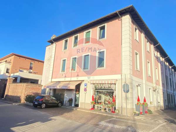 Foto Appartamento in vendita a Turbigo
