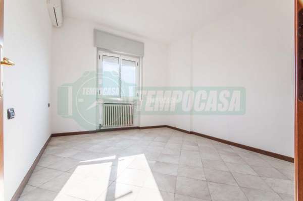Foto Appartamento in vendita a Uboldo