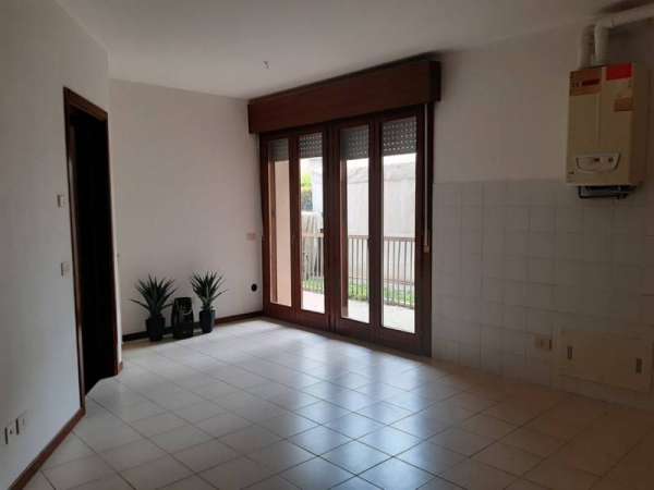 Foto Appartamento in Vendita a Valeggio sul Mincio Valeggio Sul Mincio