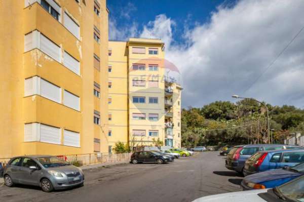 Foto Appartamento in vendita a Valverde