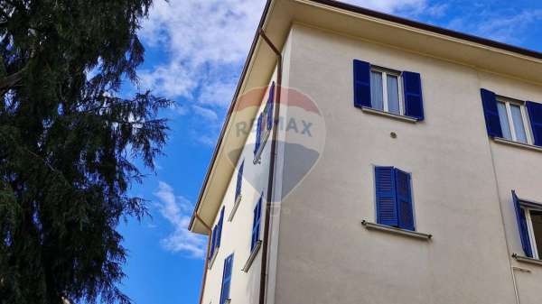 Foto Appartamento in vendita a Varese
