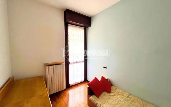 Foto Appartamento in vendita a Vedano Al Lambro