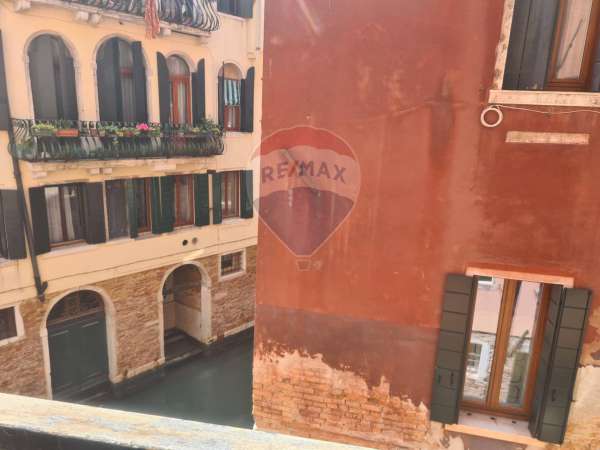 Foto Appartamento in vendita a Venezia