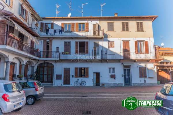 Foto Appartamento in vendita a Verano Brianza