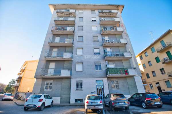 Foto Appartamento in vendita a Vercelli
