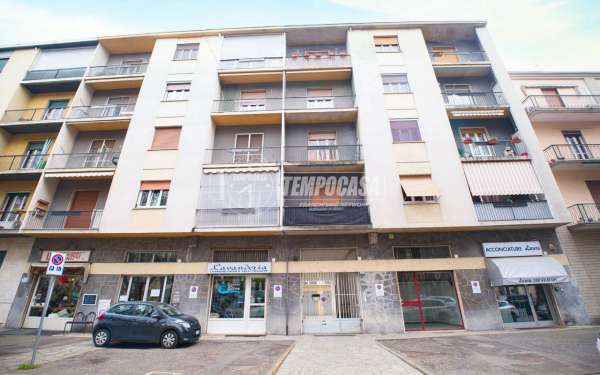 Foto Appartamento in vendita a Vercelli
