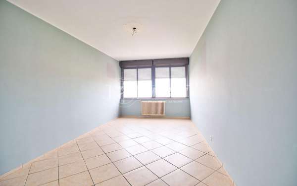 Foto Appartamento in vendita a Vercelli