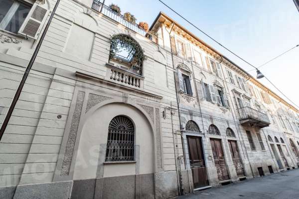 Foto Appartamento in vendita a Vercelli