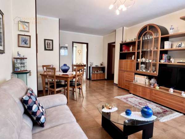 Foto Appartamento in Vendita a Verona Borgo Venezia