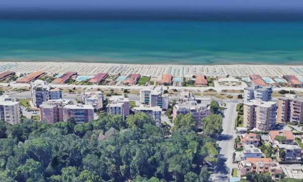 Foto Appartamento in vendita a Viareggio