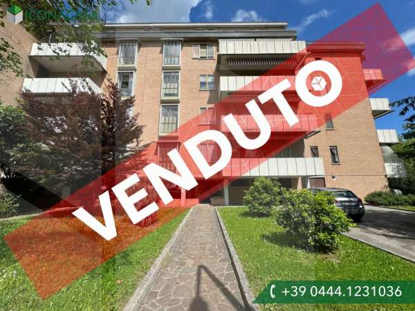 Foto Appartamento in vendita a Vicenza