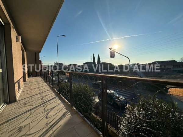 Foto Appartamento in vendita a Villa D'Alme'