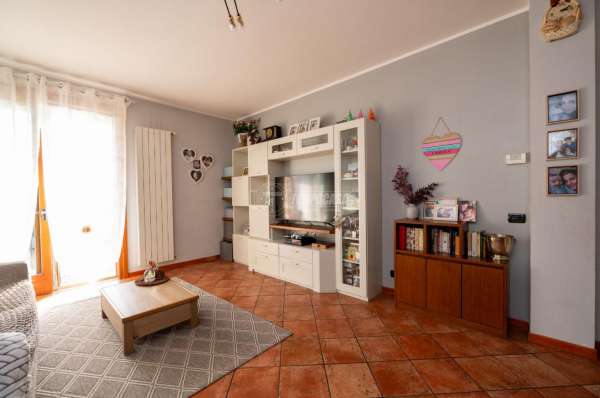 Foto Appartamento in vendita a Villongo