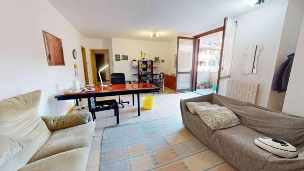 Foto Appartamento in vendita a Vimercate